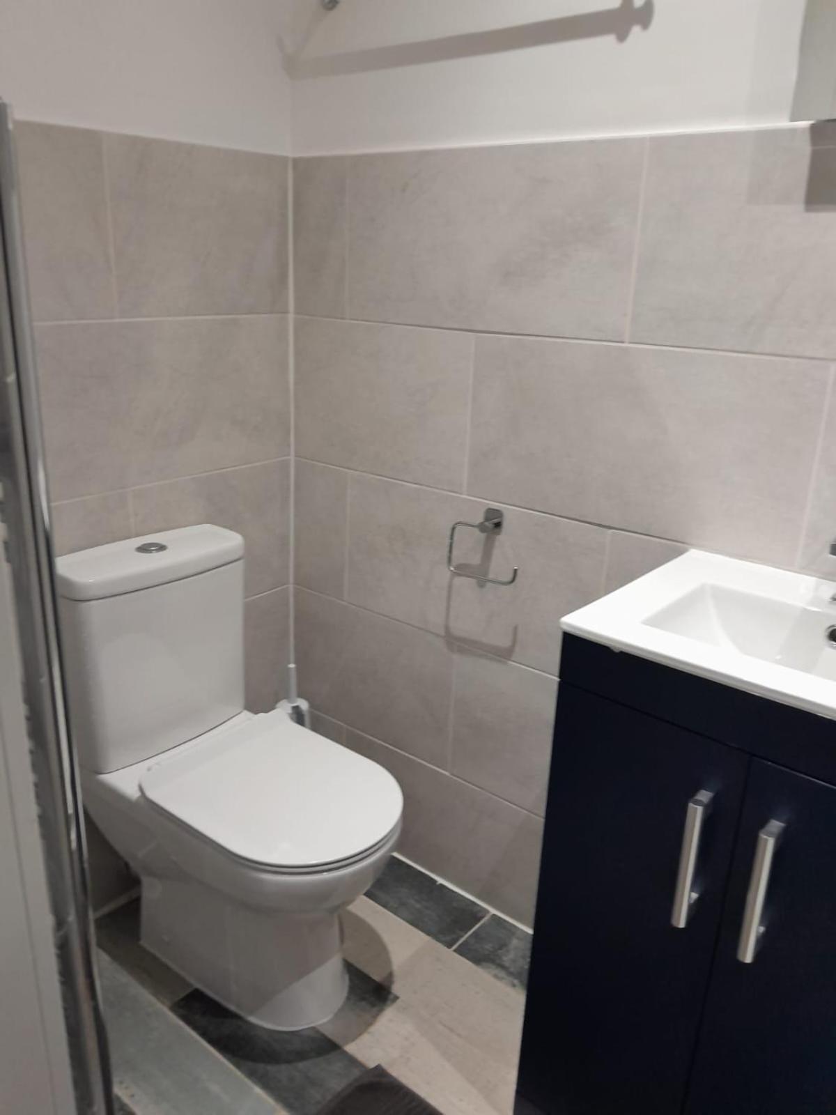 Place To Stay In Longbridge Barking  Luaran gambar